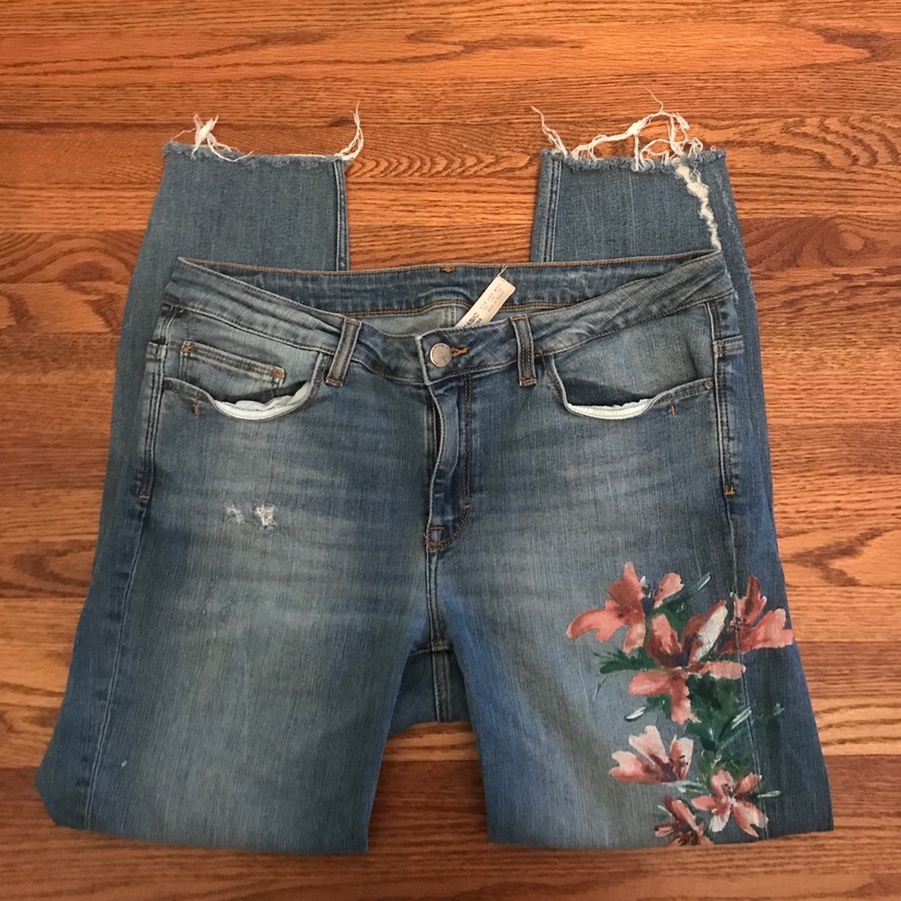 Zara Floral Printed Jeans